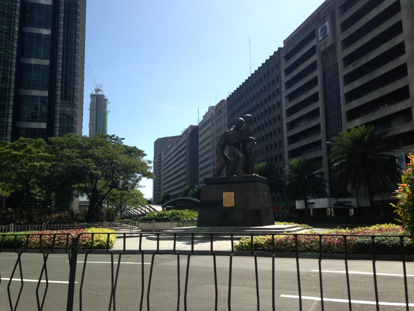 Mnl Boutique Hostel Makati City Bagian luar foto