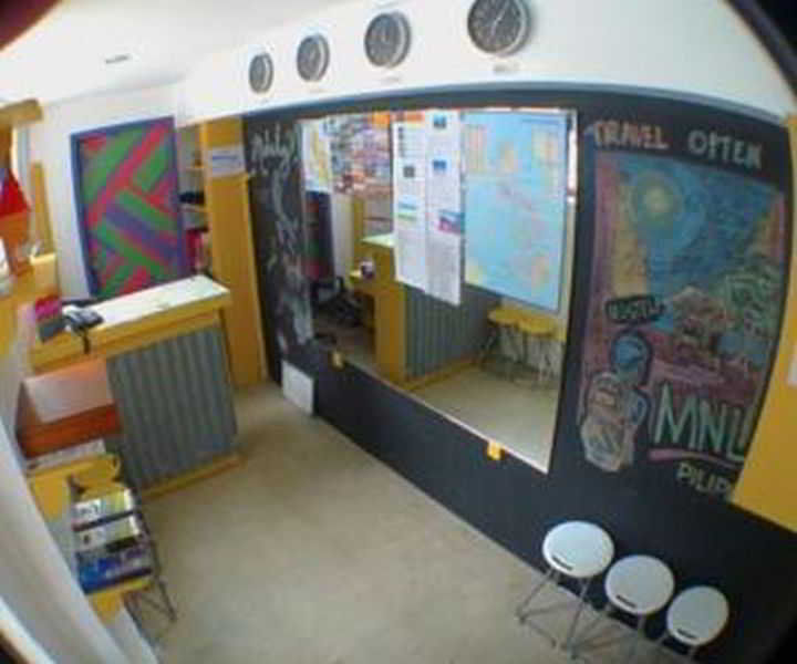 Mnl Boutique Hostel Makati City Bagian luar foto