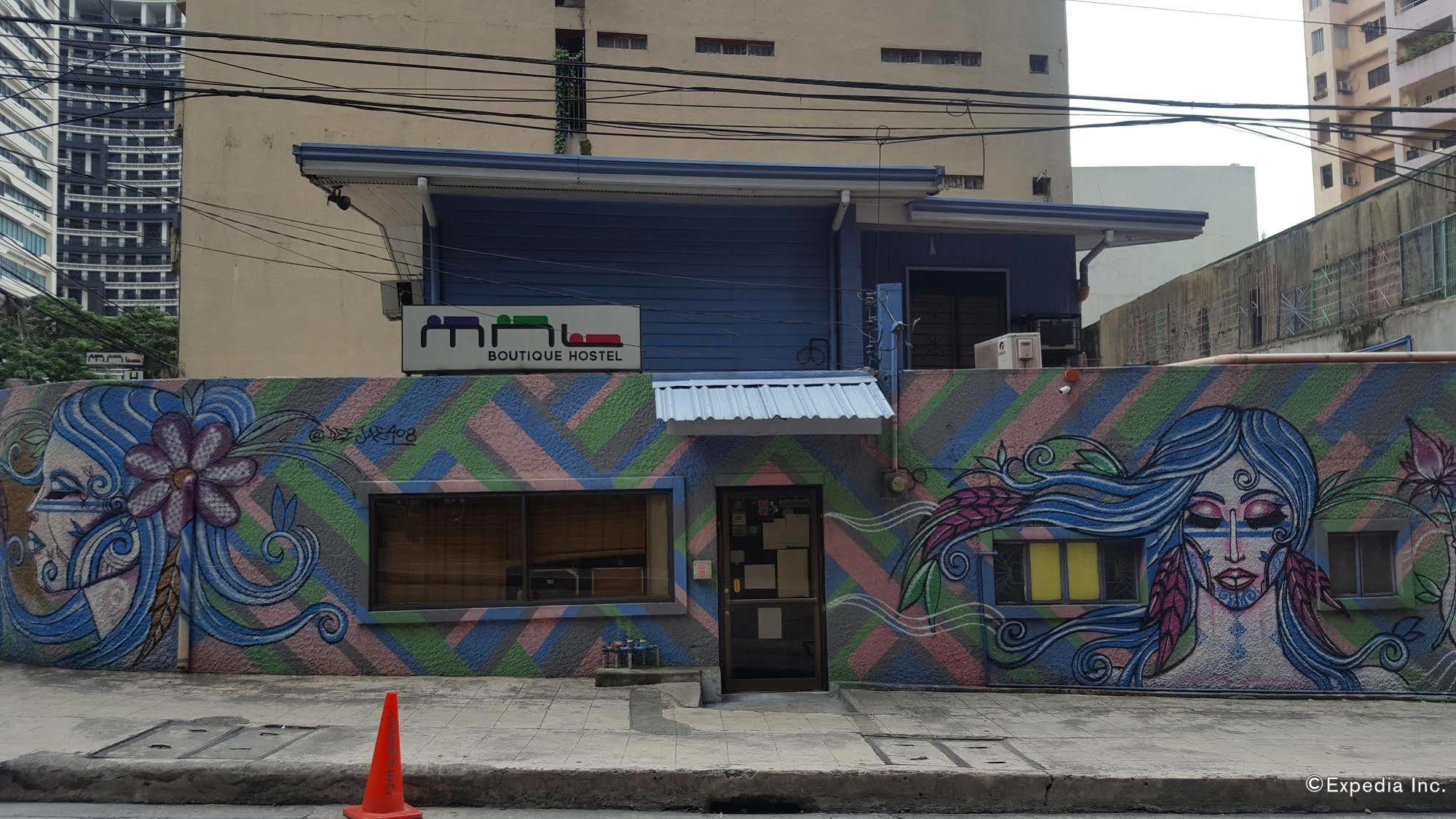 Mnl Boutique Hostel Makati City Bagian luar foto