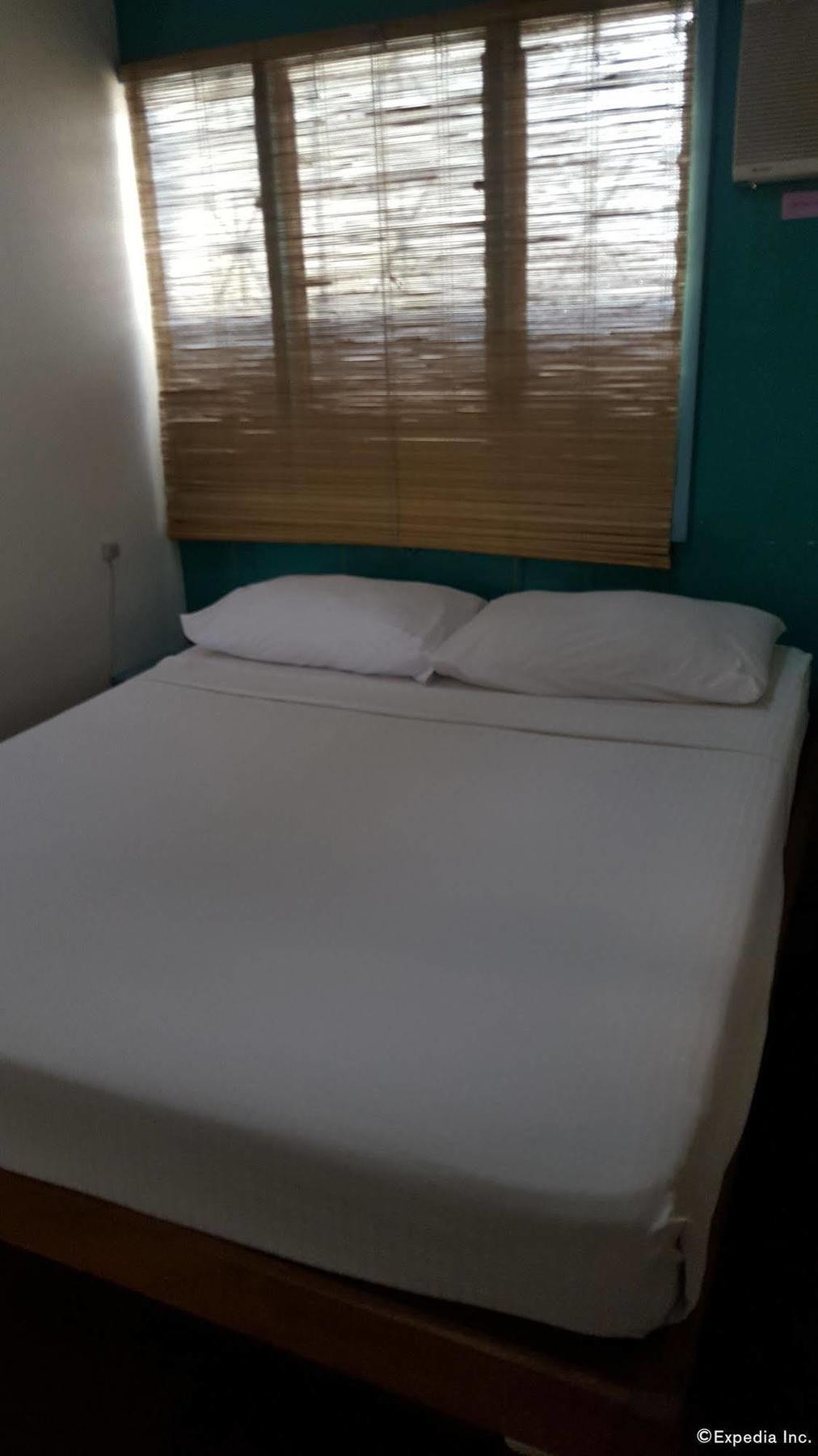 Mnl Boutique Hostel Makati City Bagian luar foto